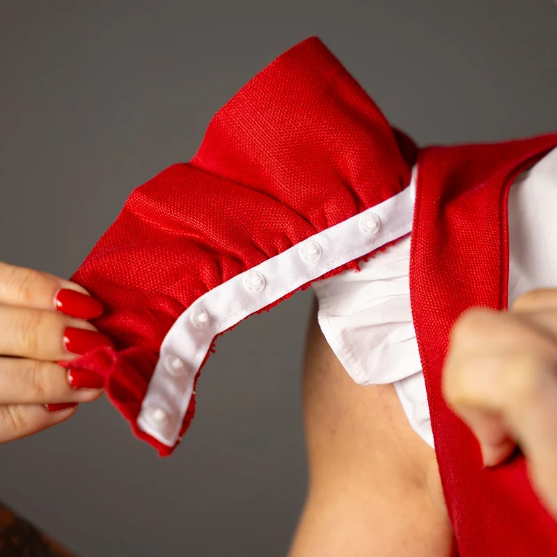 Elli & Juliette 2-in-1 Dirndl Fiona Soraya Rot mit abnehmbarem Flügelarm 70 cm
