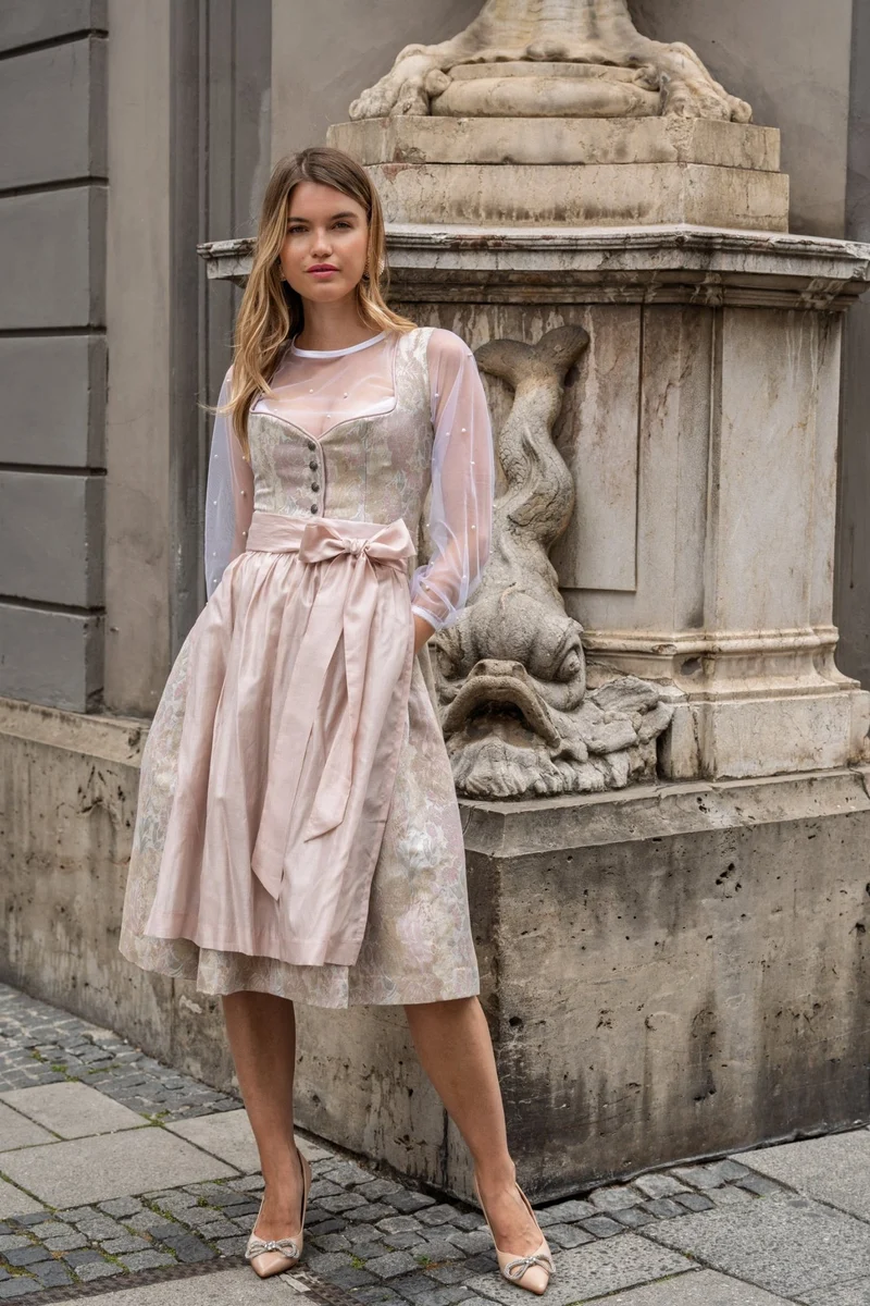 JACQUARD HOCHZEITSDIRNDL GOBELIN FLOWERS PUDER
