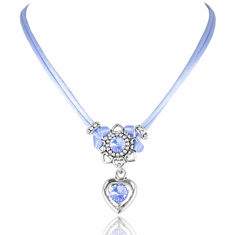 LUISIA® Halskette "Chiara" Herzblüte - Kristalle von Swarovski® | Taubenblau