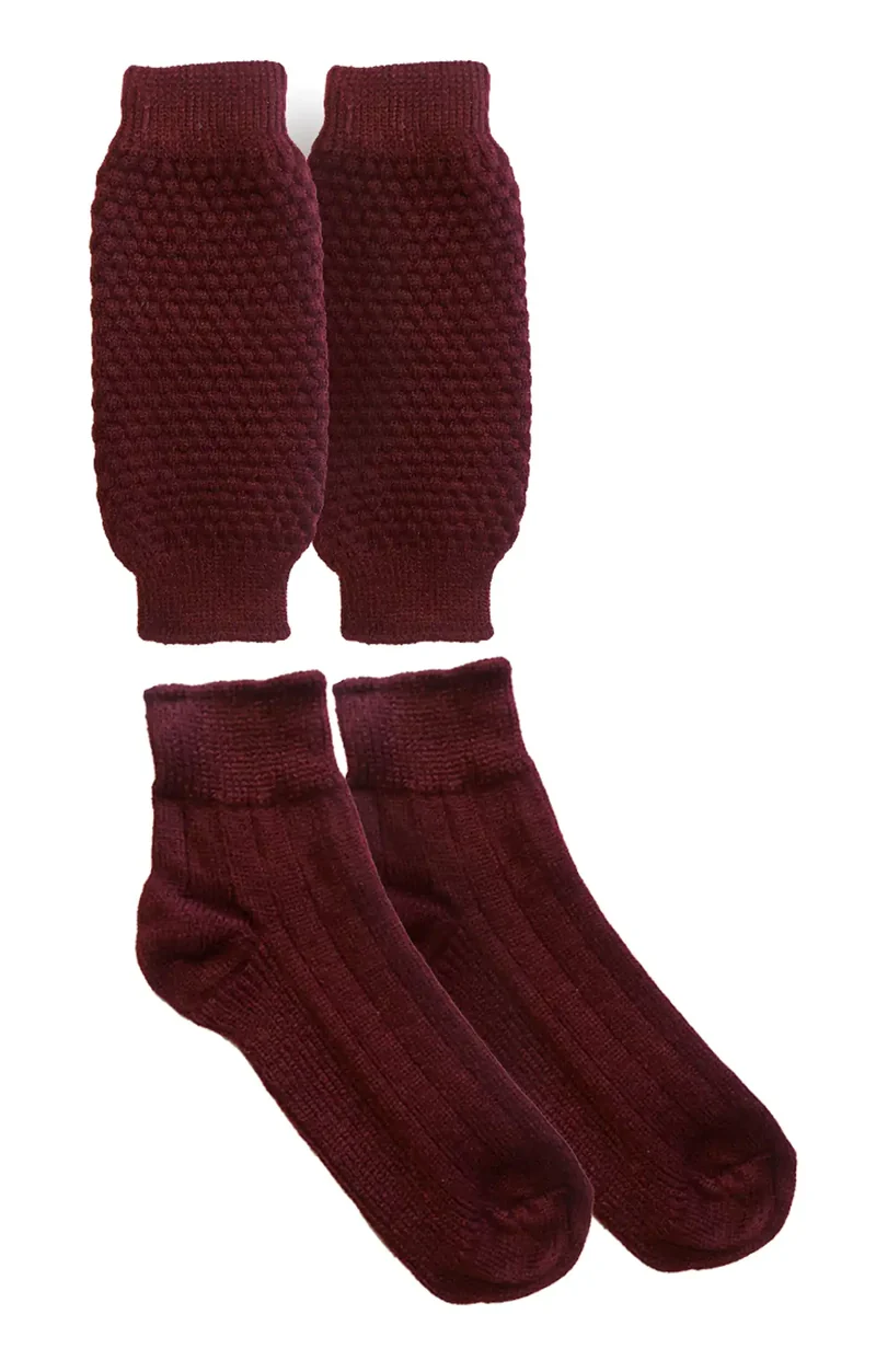 Deep Maroon Folklore Socks for Authentic Lederhosen Men