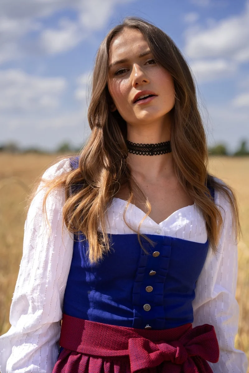 LEINENDIRNDL LIMITED EDITION 2023 TEGERNSEE TRADITION ENZIAN/ ROT