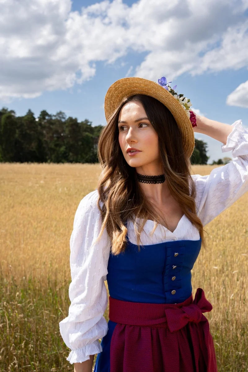 LEINENDIRNDL LIMITED EDITION 2023 TEGERNSEE TRADITION ENZIAN/ ROT