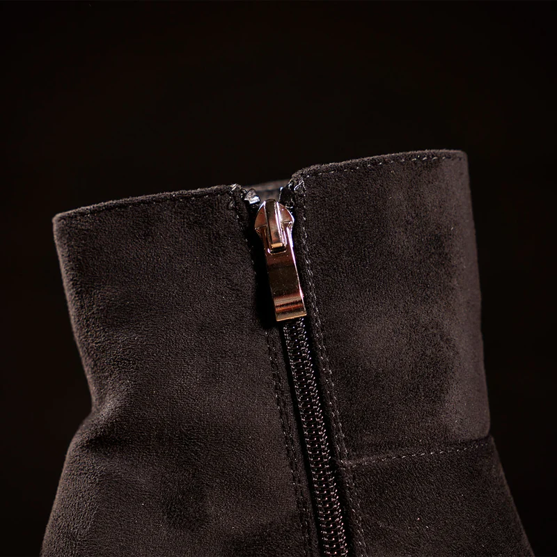 MeiSchua! Trachtenstiefelette Line Schwarz