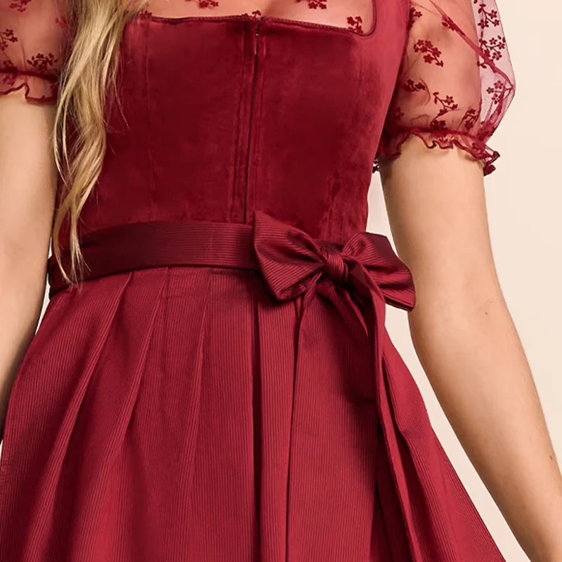Krüger Dirndl Tia Rot Samt mit Reißverschluss 60cm