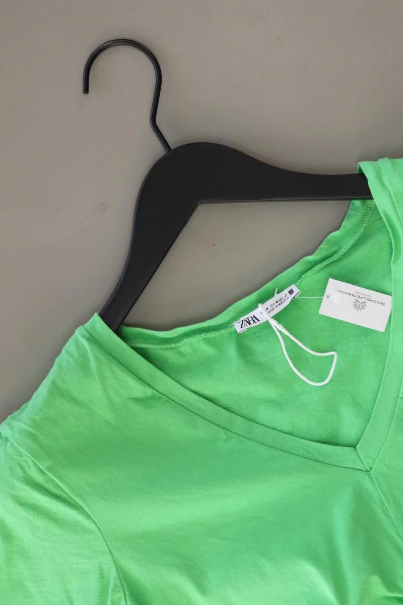 Zara Shirt mit V-Ausschnitt Gr. M neuwertig Kurzarm grün aus Baumwolle