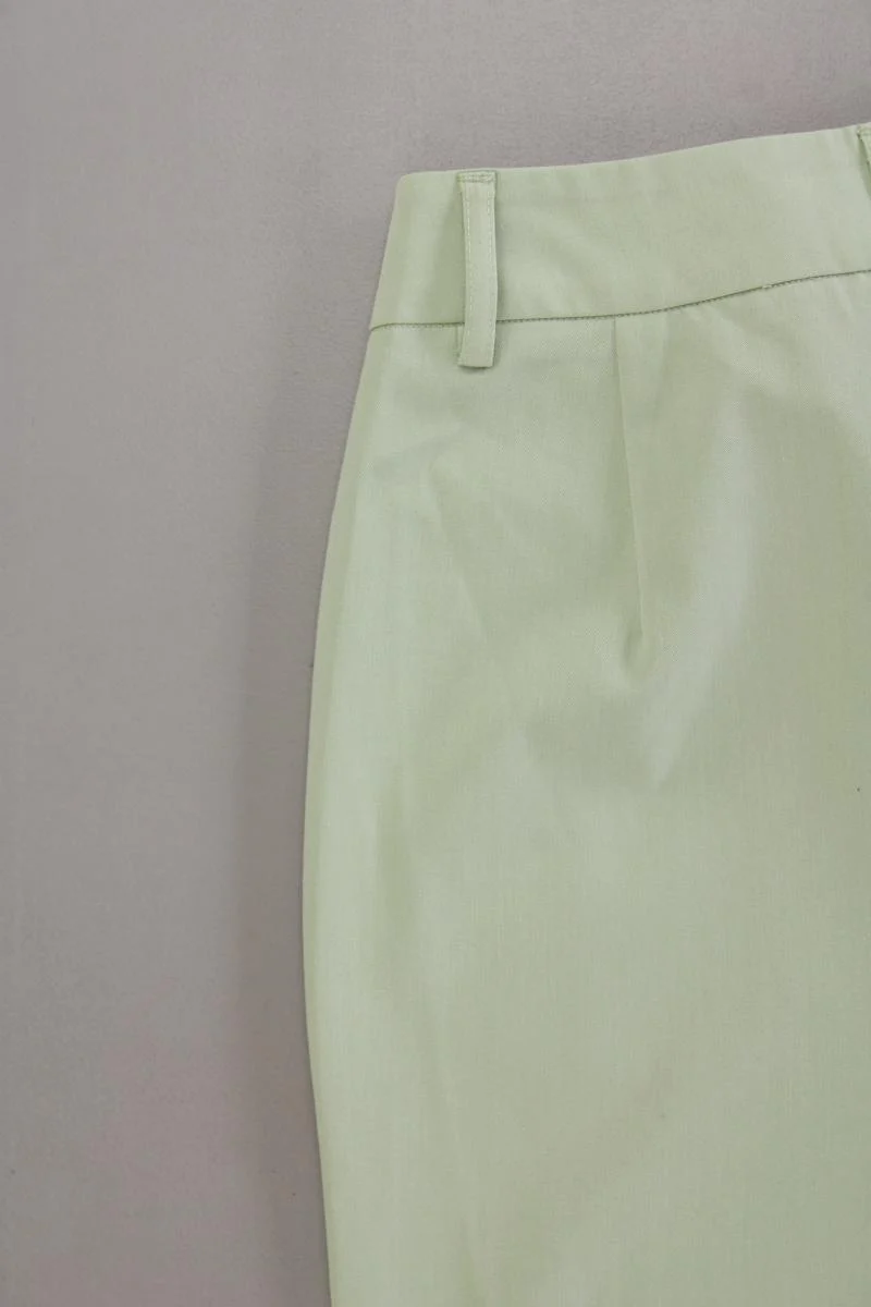 Vero Moda Stoffhose Gr. 34/L32 grün