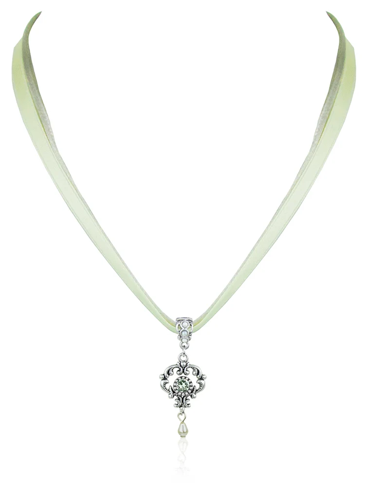LUISIA® Halskette Malou mit Ornament Anhänger und Premium Kristall - Lindgrün