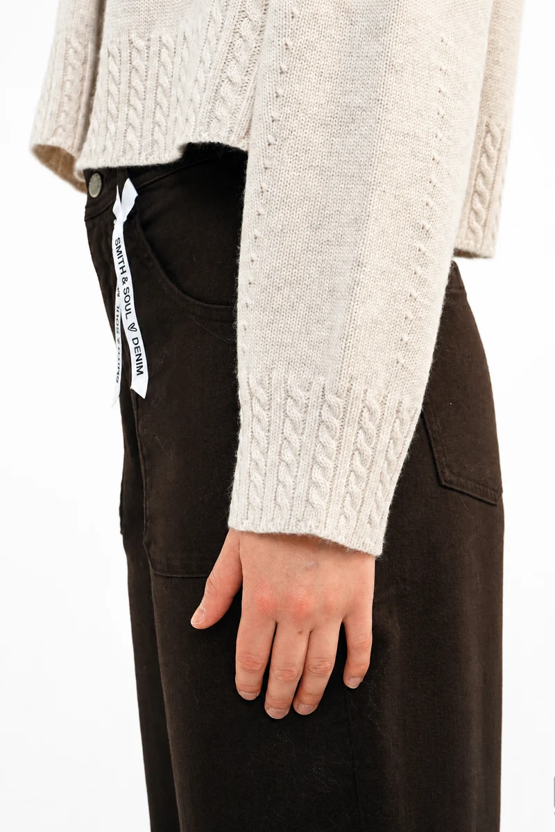 Smith & Soul Pullover oat milk