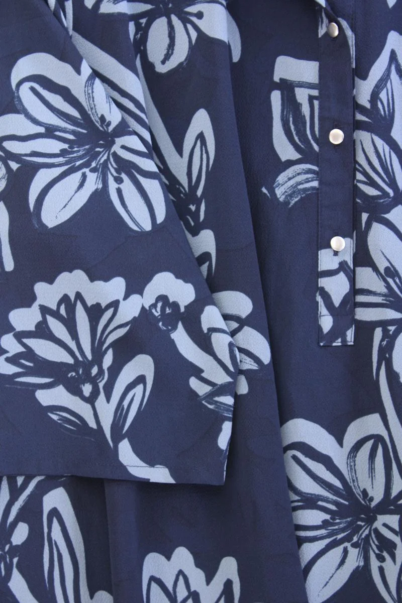 Paprika Midikleid Gr. XXXL mit Blumenmuster neuwertig 3/4 Ärmel blau