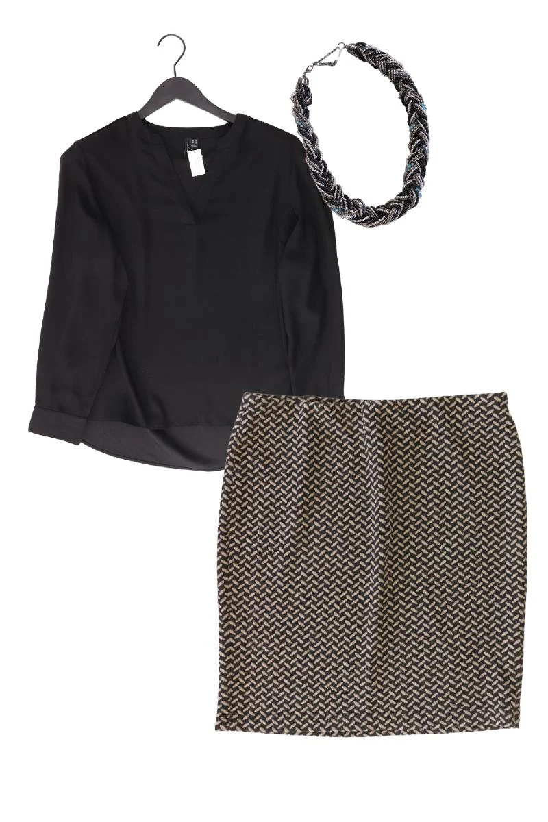Second Hand Outfit Größe XL mit Vero Moda Langarmbluse in Gr. XL und Halskette