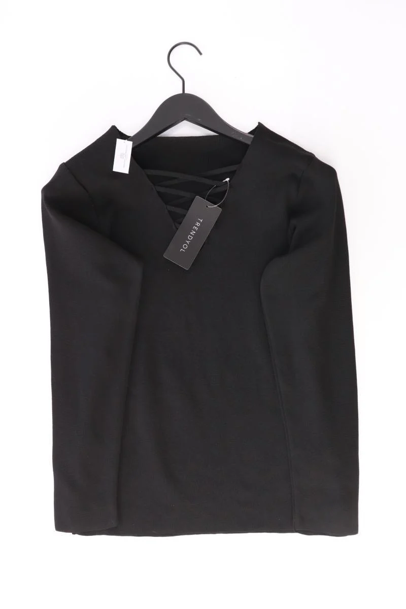Second Hand Outfit Größe XXL mit Trendyol Longsleeve-Shirt in Gr. 48