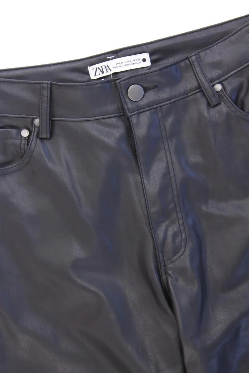 Zara Kunstlederhose Gr. 38 neuwertig schwarz aus Polyurethan