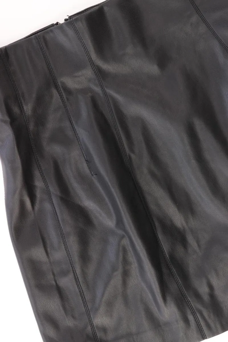 Zara Kunstlederrock Gr. S schwarz