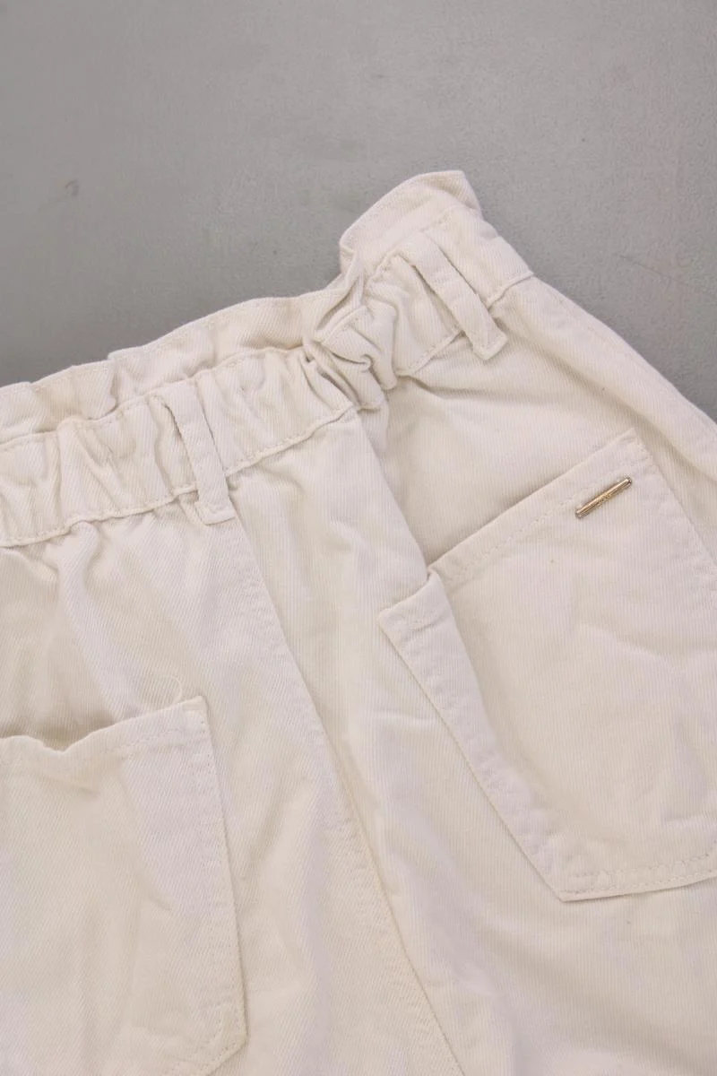 Zara 7/8 Hose Gr. 34 creme aus Baumwolle