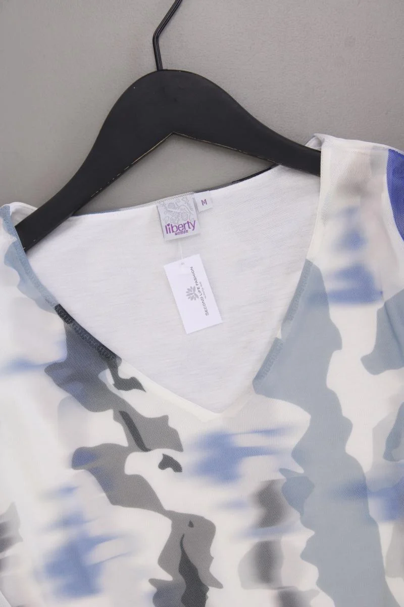 Second Hand Outfit Größe M mit Liberty Classic Bluse in Gr. M und Halskette