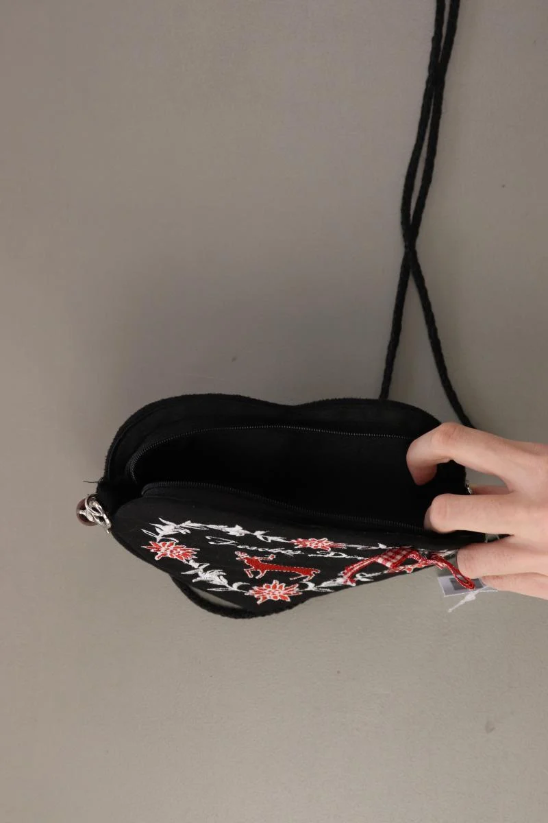 Dirndl Tasche schwarz