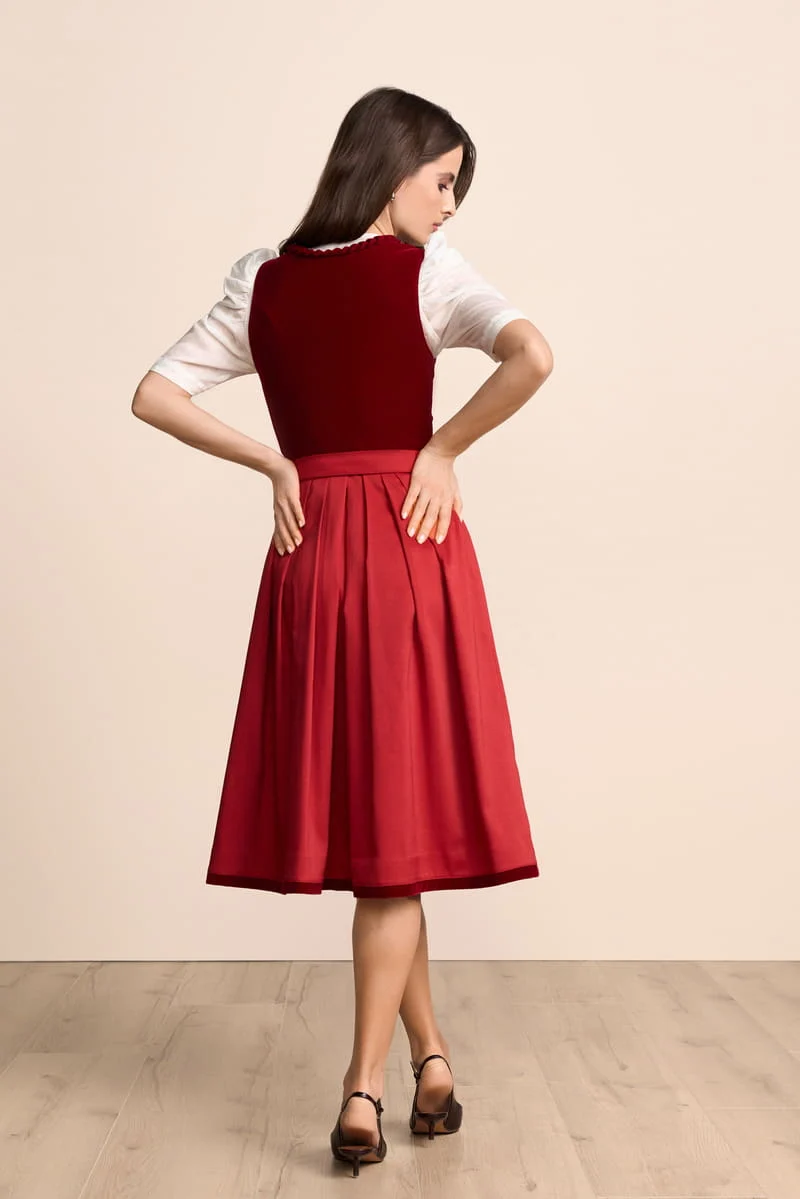Krüger Dirndl Ylina 70 cm - nicht rabattierbar rot
