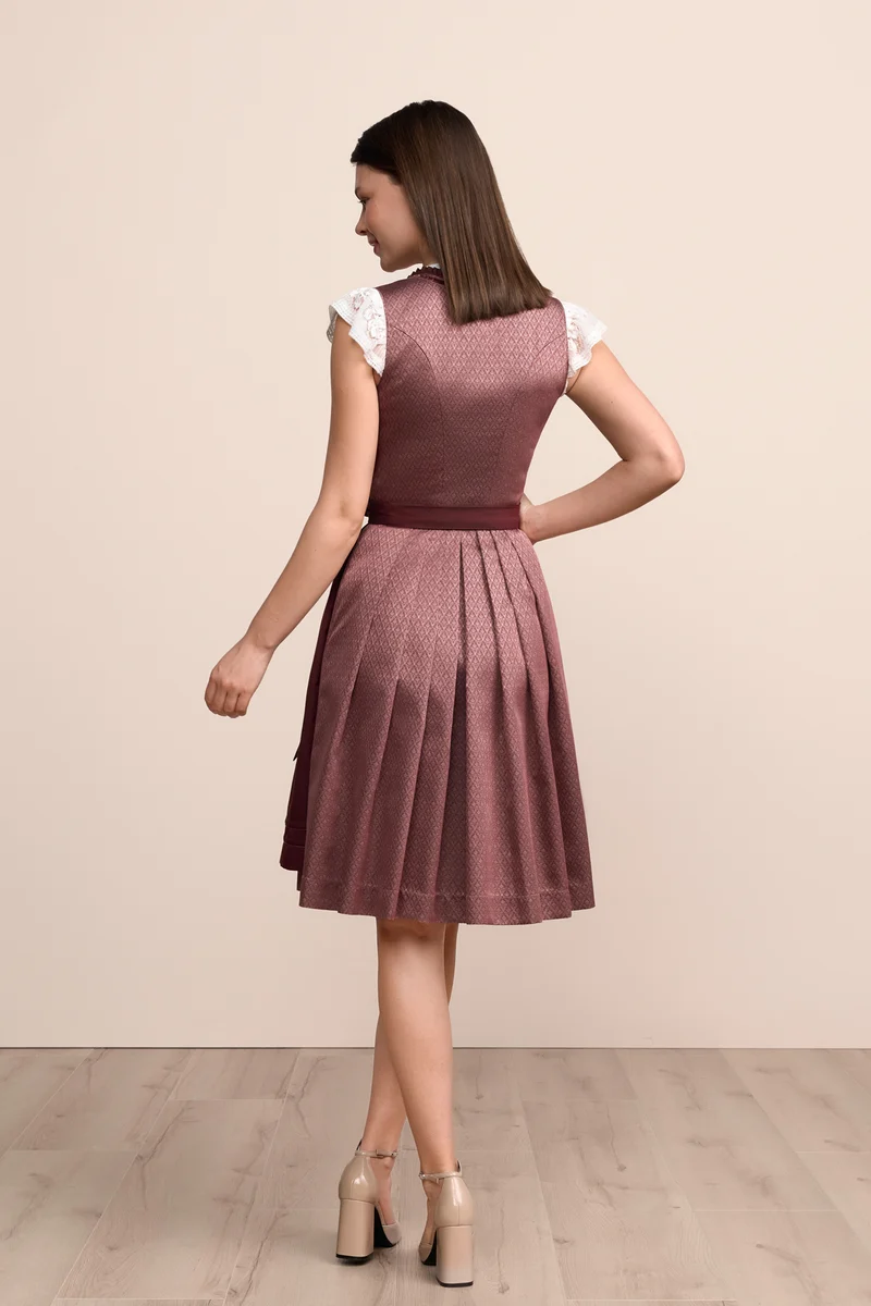 Krüger Dirndl Aveloria Bordeaux 60 cm