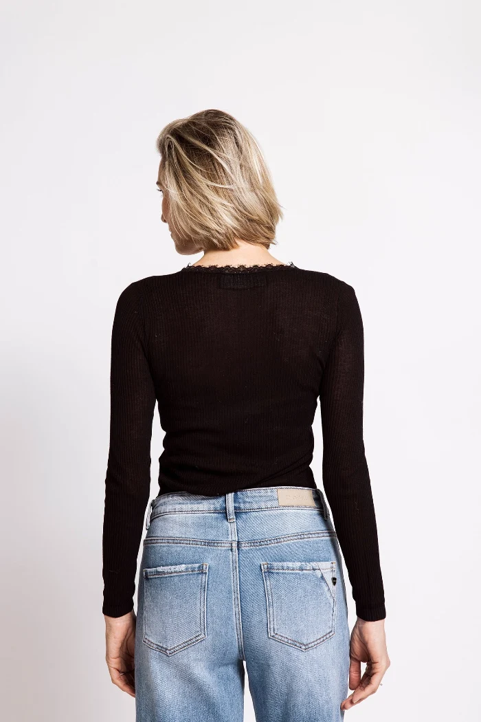 Zhrill Longsleeve Riley schwarz