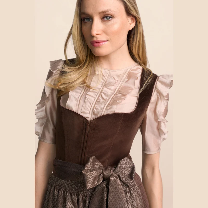 Krüger Dirndl Xana Braun Herz-Ausschnitt 80cm