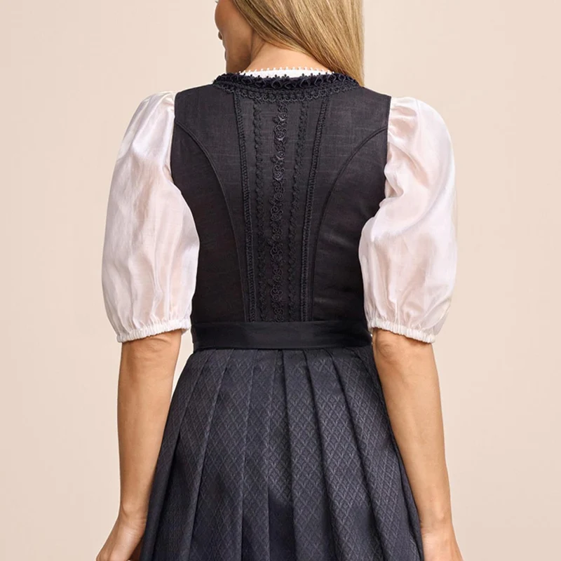 Krüger Dirndl Schwarz Verity Herz Ausschnitt 70cm