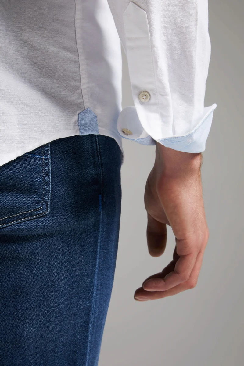 Weisses Oxfordhemd Modern Fit mit Kontrast