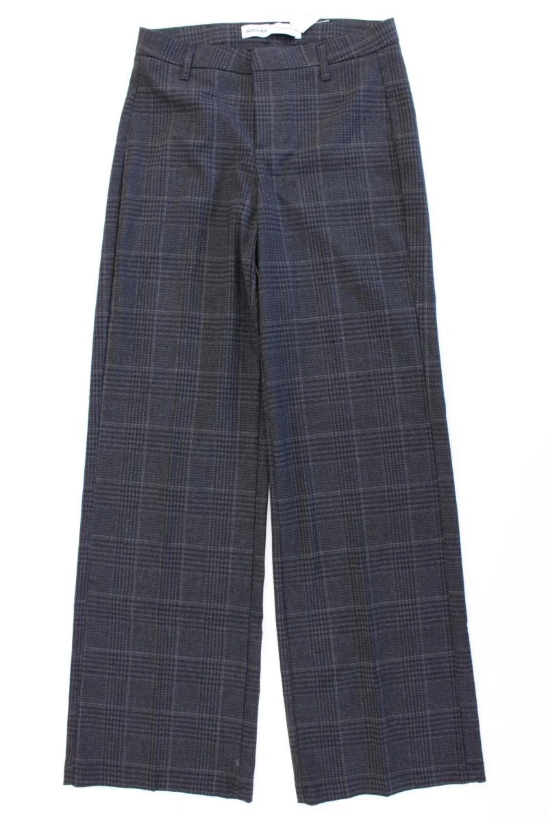 Bershka Stoffhose Gr. 36 kariert grau aus Polyester