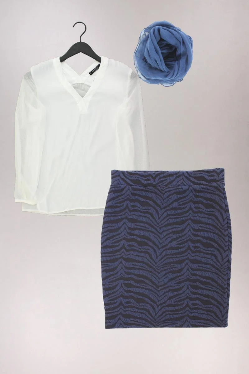 Second Hand Outfit Größe XS mit Mango Langarmbluse in Gr. XS und Tuch