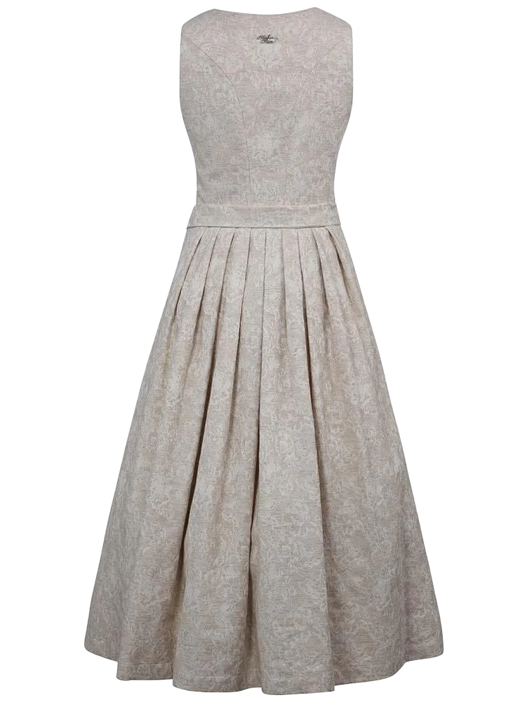 Madame Marie Dirndl Selrandis Puder