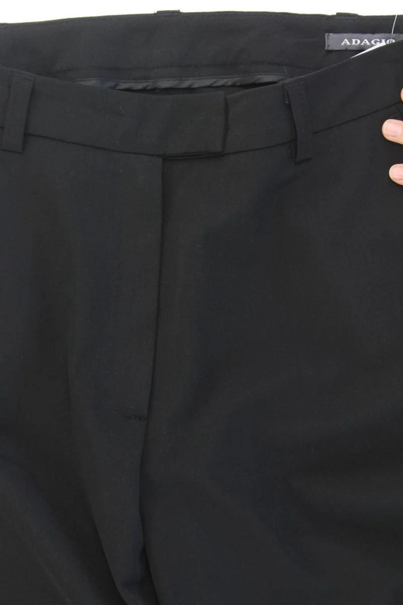 Second Hand Outfit Größe XL mit NA-KD Longsleeve-Shirt in Gr. 46 und Halskette