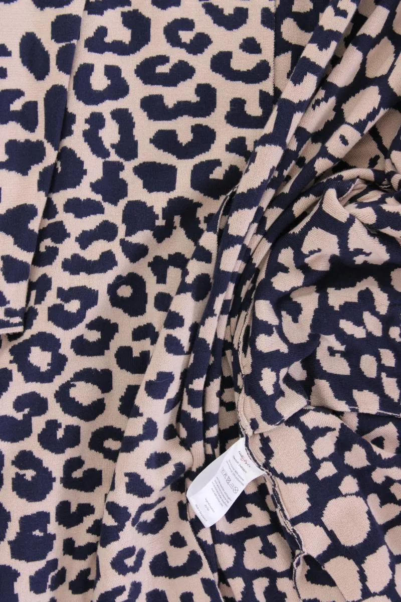 Second Hand Outfit Größe XL mit Gala x Lyla Strickjacke in Gr. 46 und Schmuck