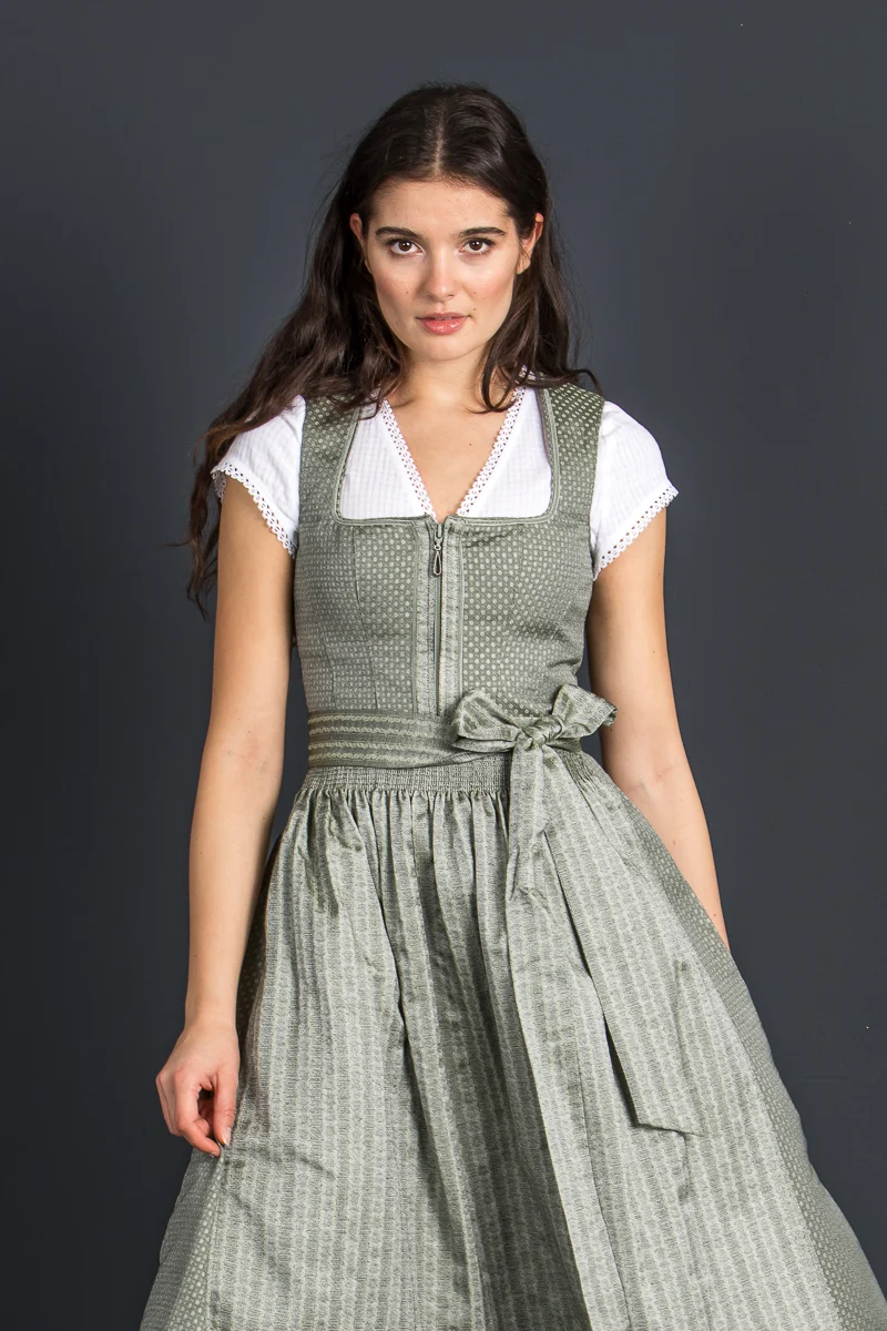 Country Line Dirndl mintgrün