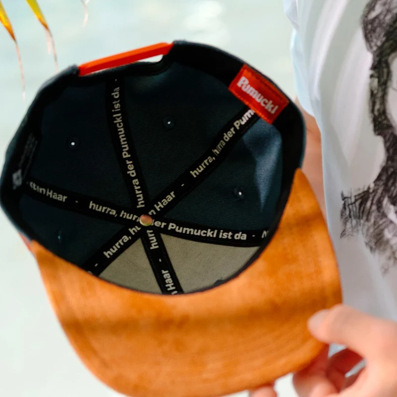 Bavarian Caps Pumuckl tanzt Hurra Hurra