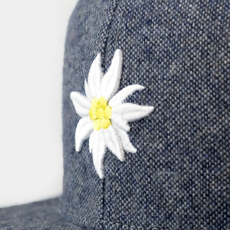 Bavarian Caps Edelweiß Flanell Hellblau