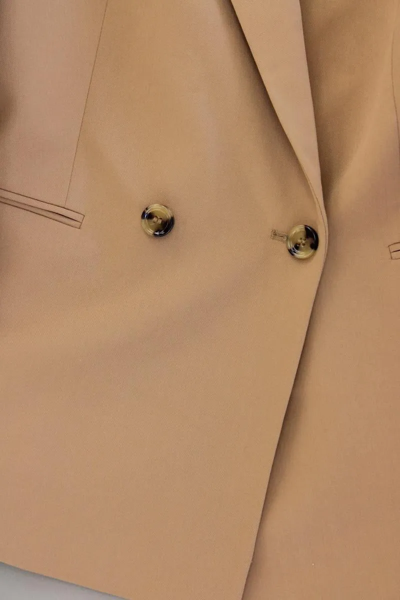 Second Hand Outfit Größe XL mit Mango Longblazer in Gr. XL und Halskette