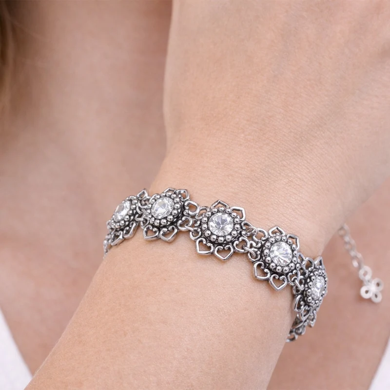 LUISIA® Armband "Leandra" mit Herzblüten und Premium Kristallen | Crystal / Kristall