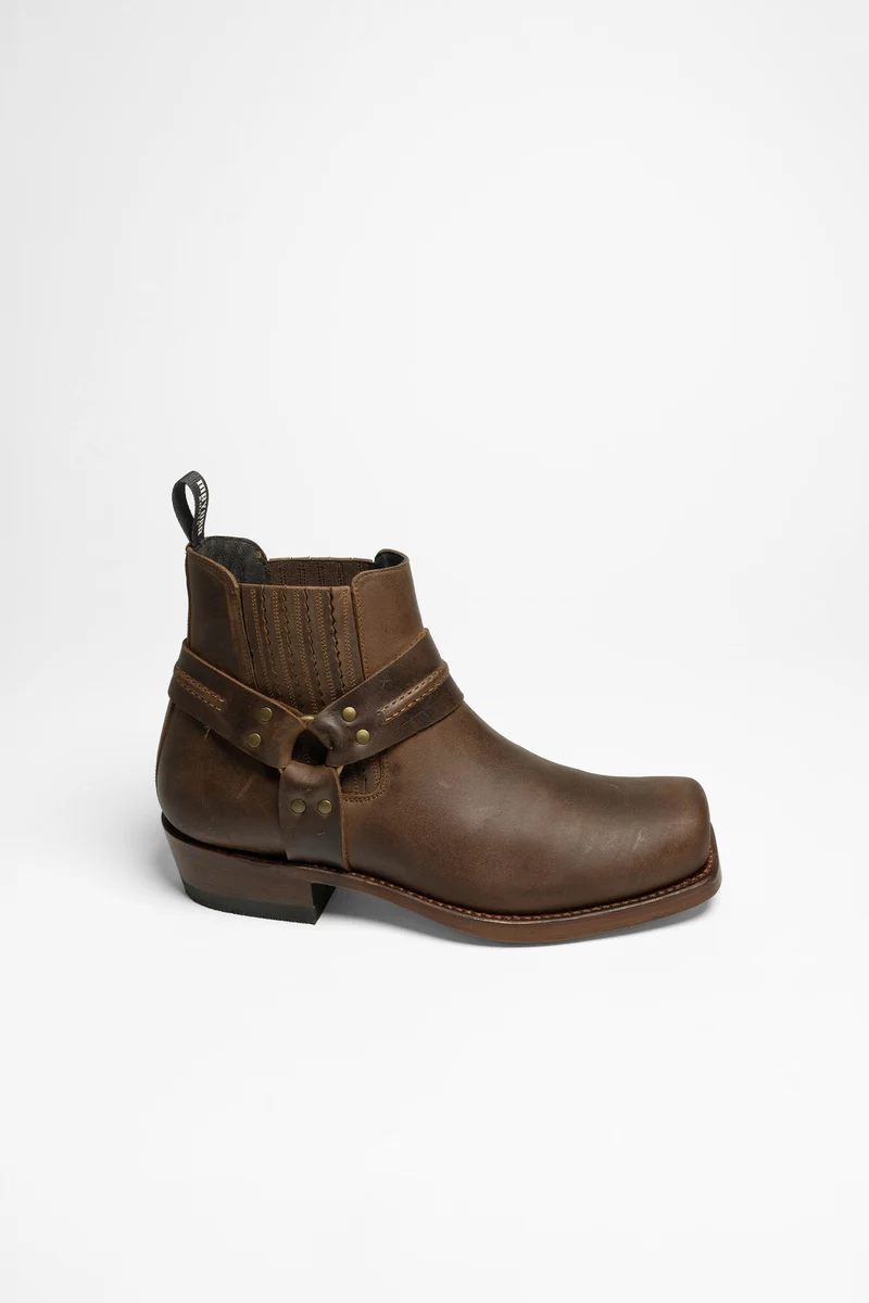 MB004 Unisex Braun