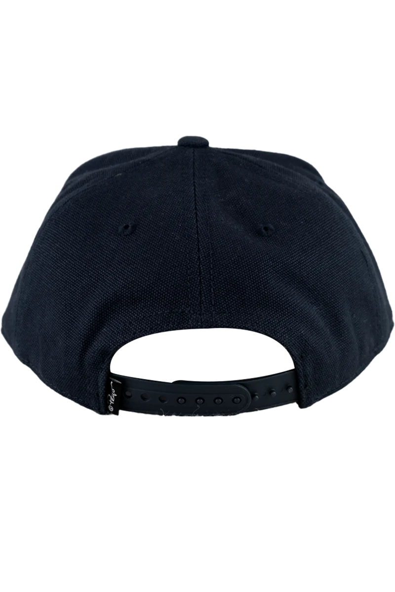 Unisex Snapback Cap 'Muffi Zefix' mit Schlumpfmotiv-Stickerei