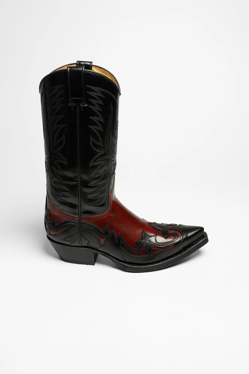 3241 CUERVO WEST Unisex Schwarz Rot