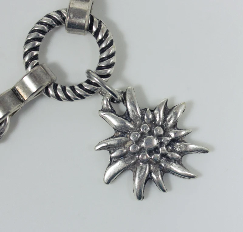 Charivari Kette mit Herz - Hellgrün