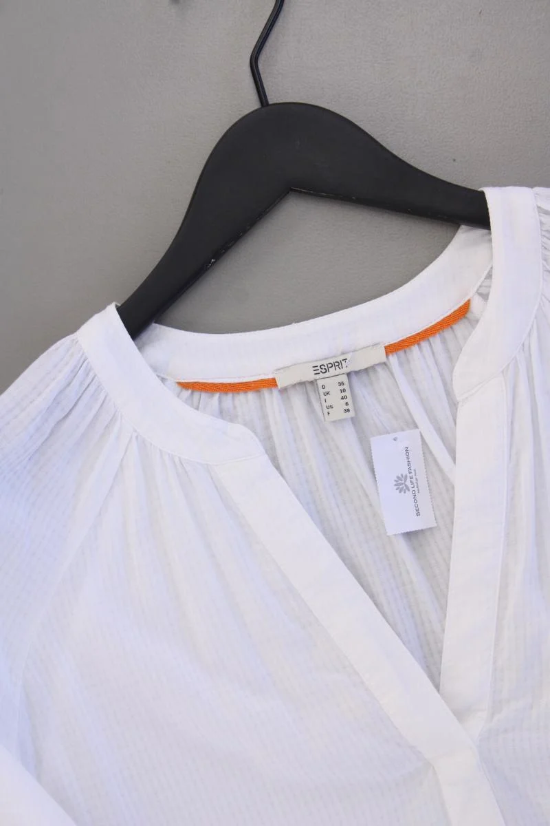 Second Hand Outfit Größe S mit Esprit Oversize-Bluse in Gr. 36 und Tuch