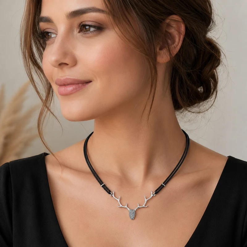 LUISIA® Halskette "Nicola" mit Kristallen von Swarovski® | Schwarz