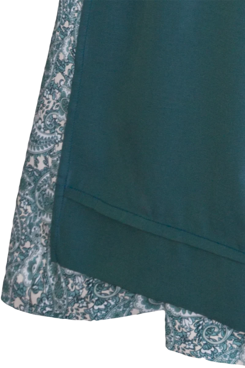 Dirndl lang Paisleymuster eckiger Ausschnitt