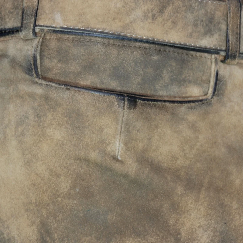 MADDOX Kurze Herren Lederhose "Brienz" mit Gürtel | Nappato Camel