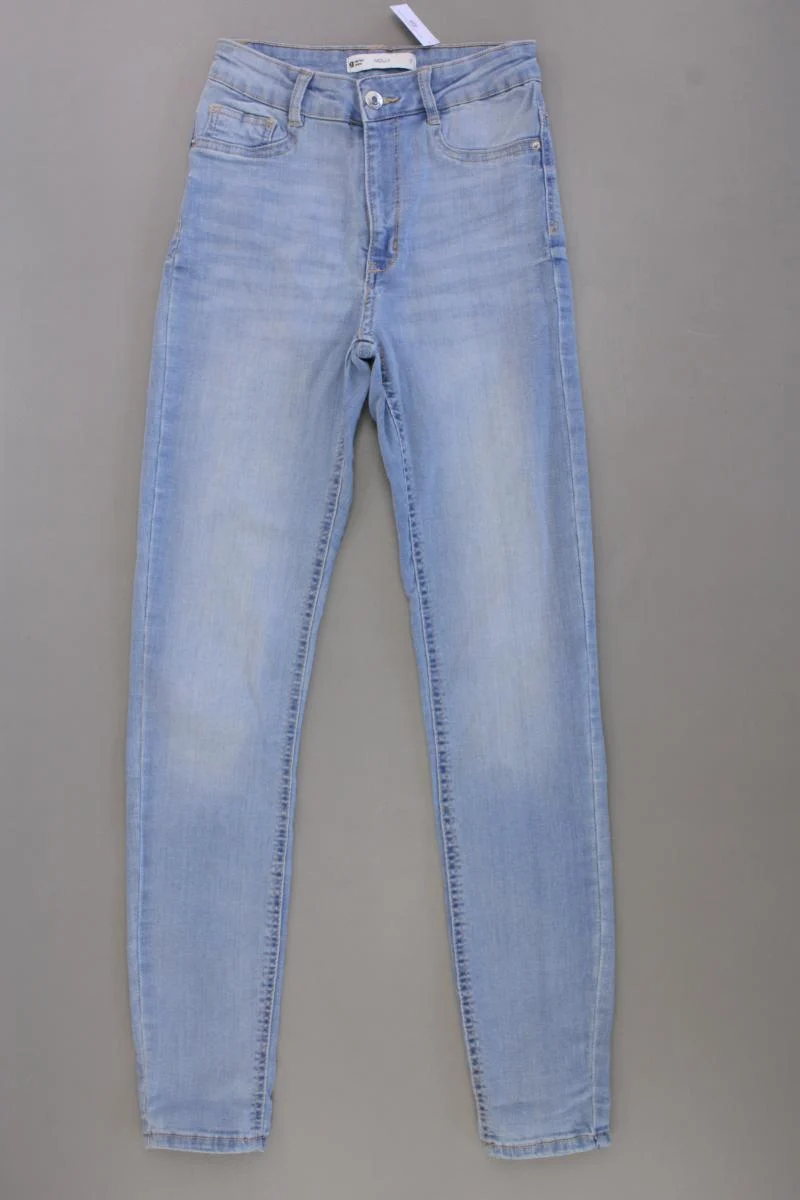 Second Hand Outfit Größe S mit Zara Trägertop in Gr. S, Skinny Jeans in Gr. S