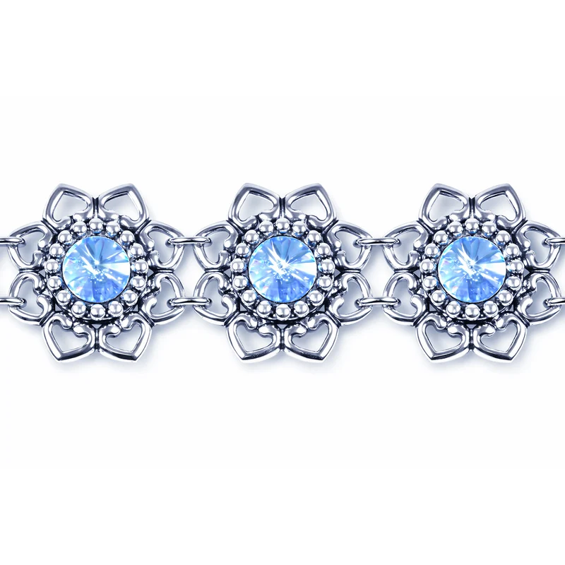 LUISIA® Armband "Leandra" mit Herzblüten und Premium Kristallen | Light Safir / Hellblau