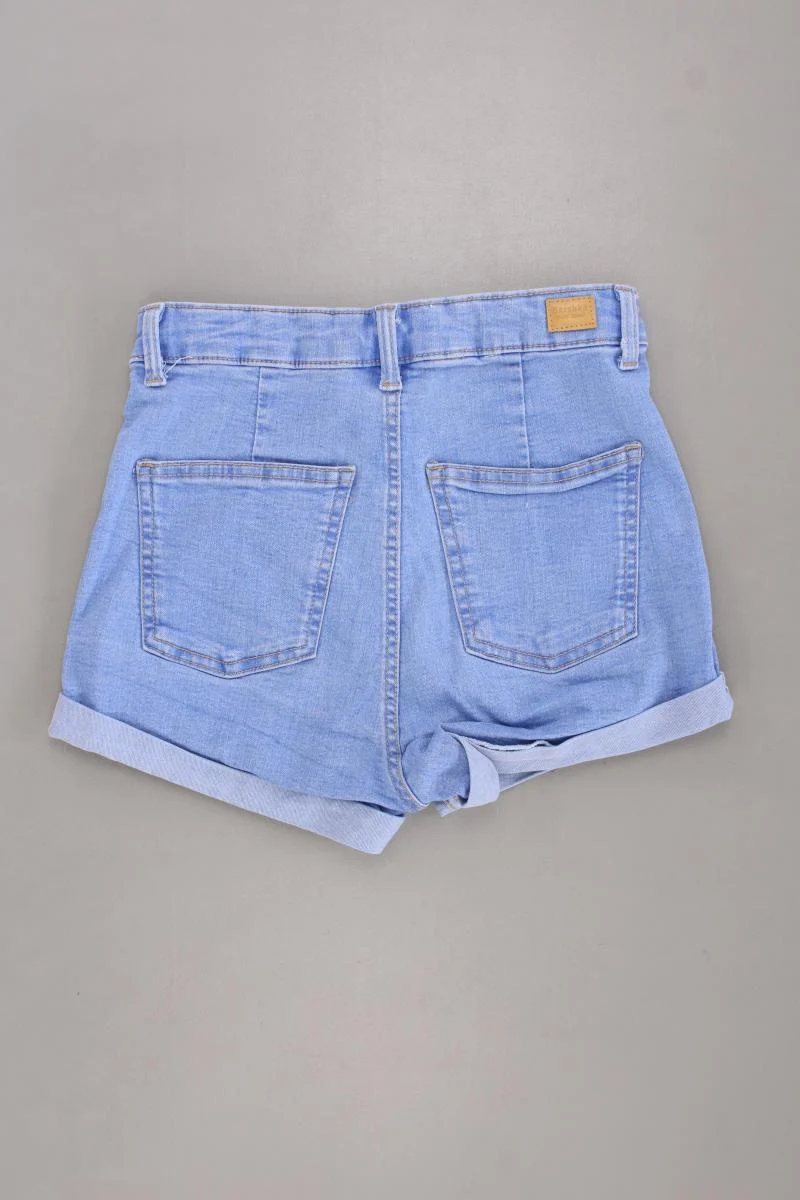 Bershka Jeansshorts Gr. 34 blau aus Baumwolle