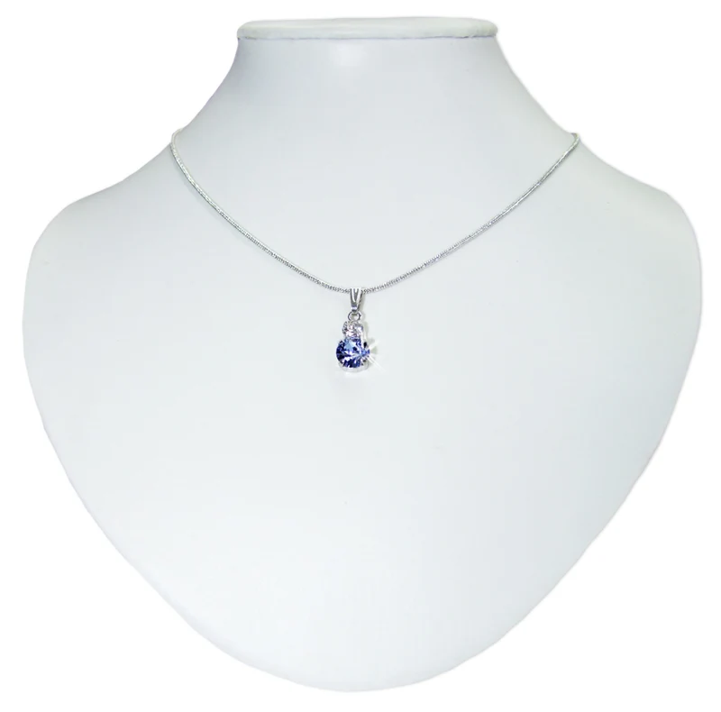 LUISIA® Halskette "Emily" mit Premium Kristallen | Hellblau