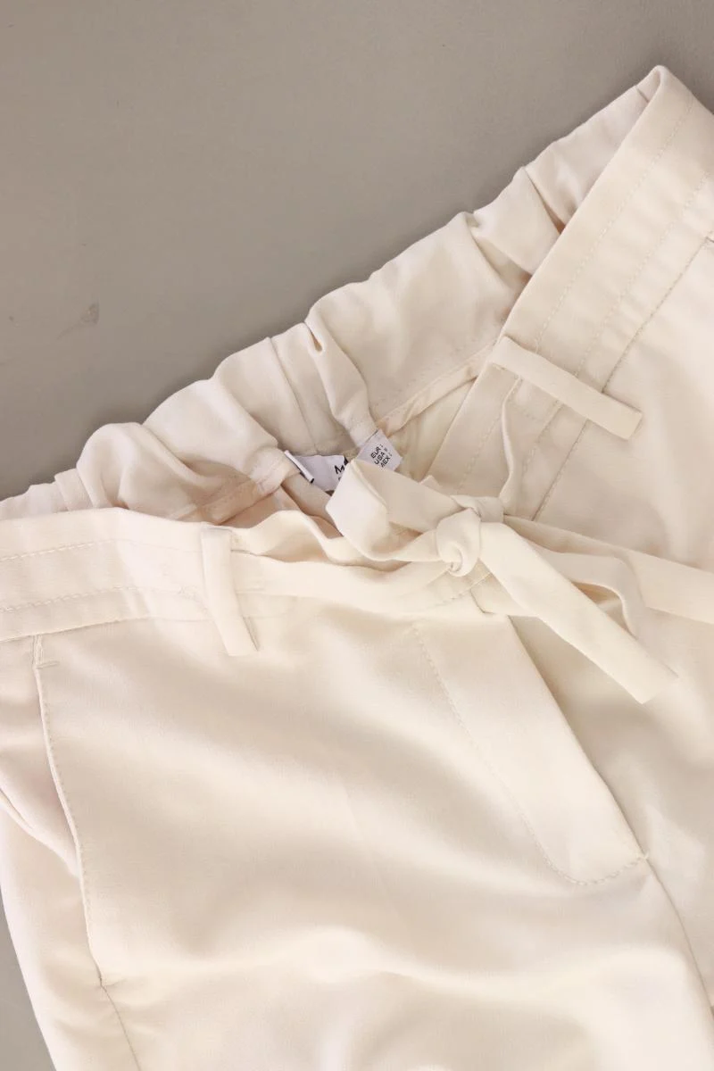 Second Hand Outfit Größe L mit Street One Ärmellose Bluse in Gr. 42 und Tuch