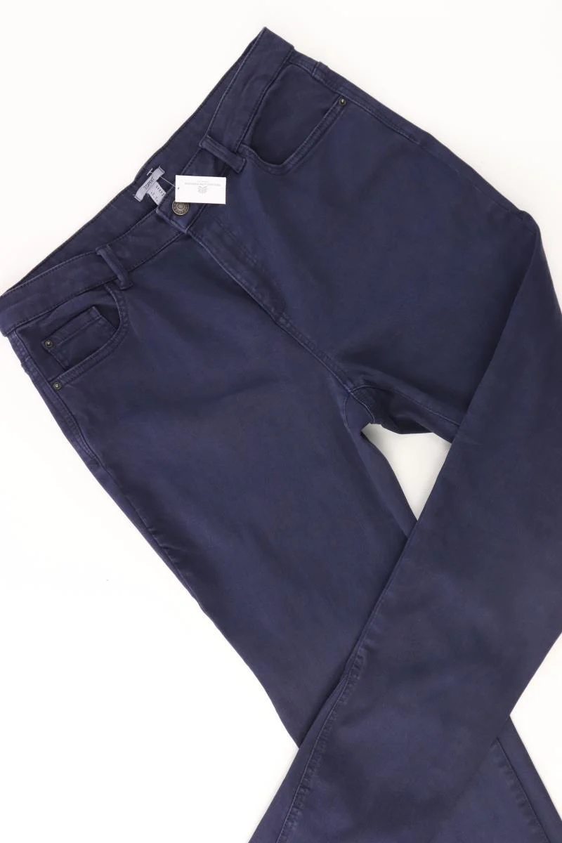 Second Hand Outfit Größe L mit soyaconcept Ärmellose Bluse in Gr. L und Tuch